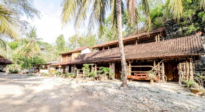 Penginapan Joko Samudro Bed and Breakfast in Special Region of Yogyakarta