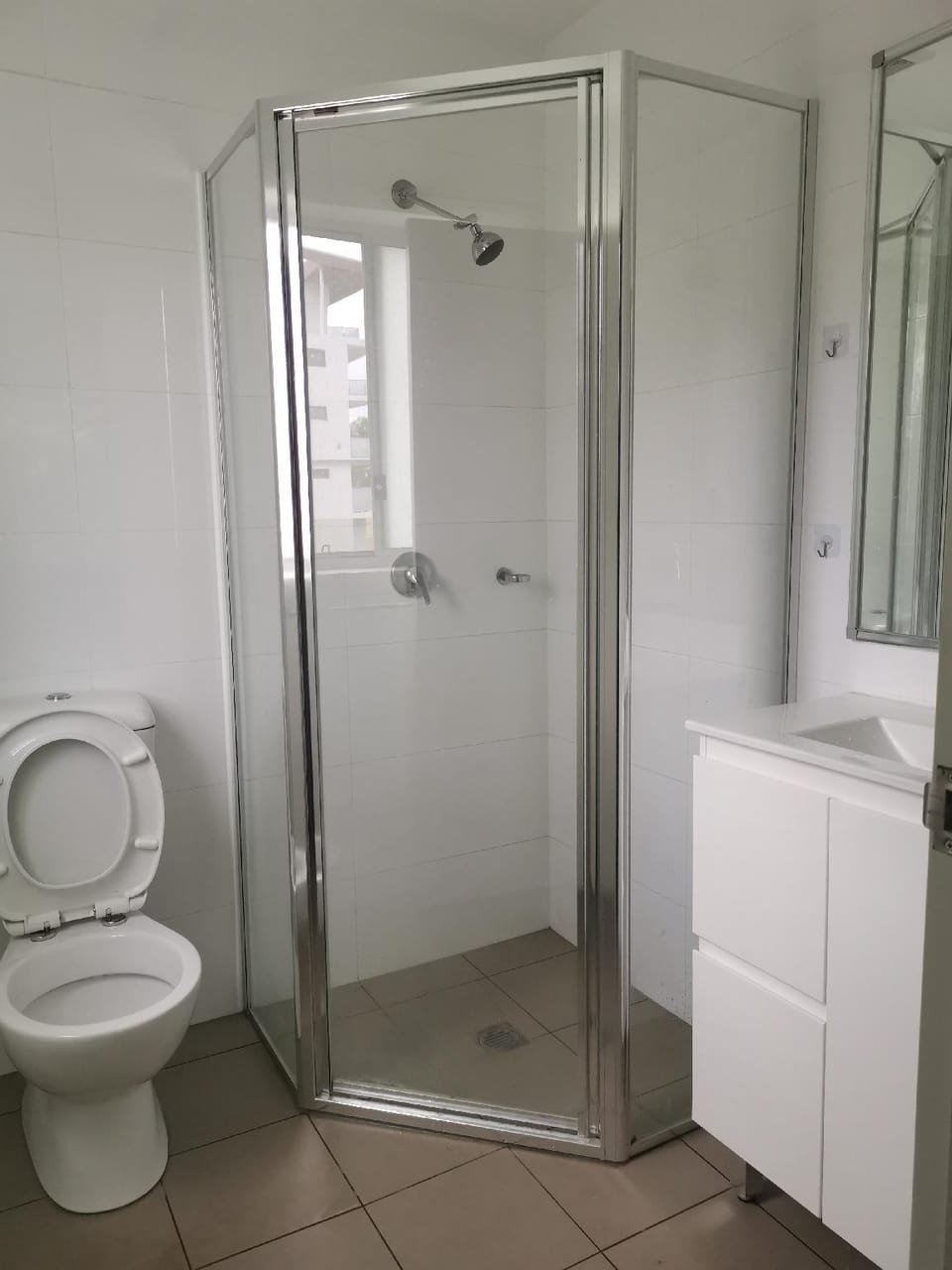 CBD new apt,trian,shopping,security parking Apartment in Sydney