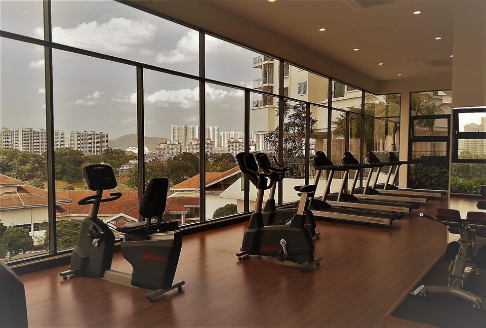 RESORT HOME WITH KLCC & GOLF COURSE VIEW  Vacation rental in Federal Territory of Kuala Lumpur
