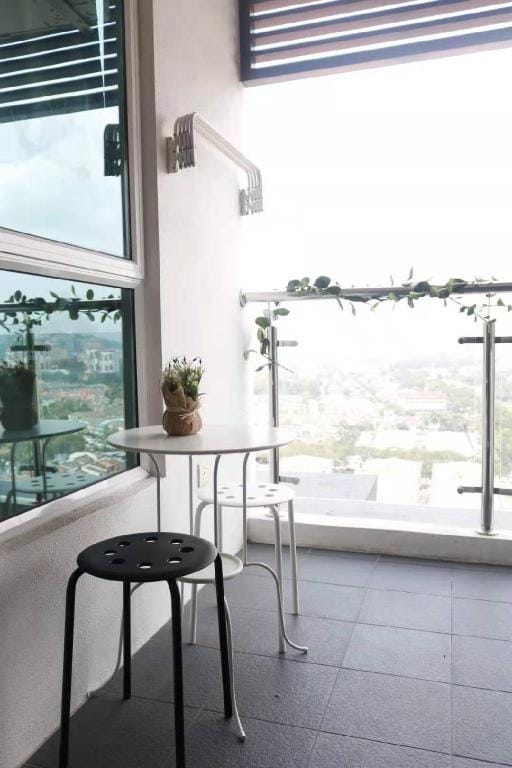 Cozy Suite @ Setapak Central Shopping Mall|Netflix Apartment in Federal Territory of Kuala Lumpur