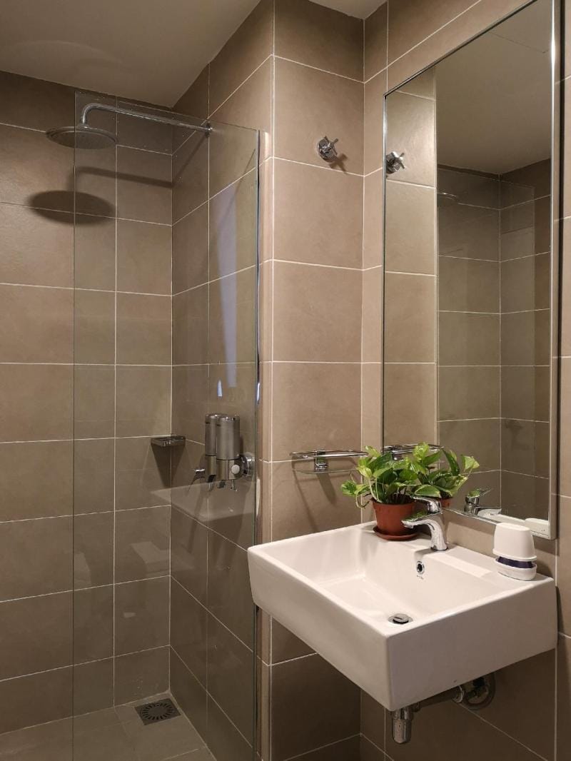 Dsara Sentral URBAN TROPICAL Apartment in Petaling Jaya