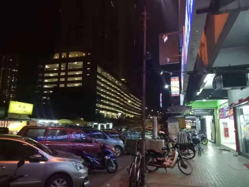 Guest house Taman Tenaga ( We also rent 3hours) Apartment in Federal Territory of Kuala Lumpur