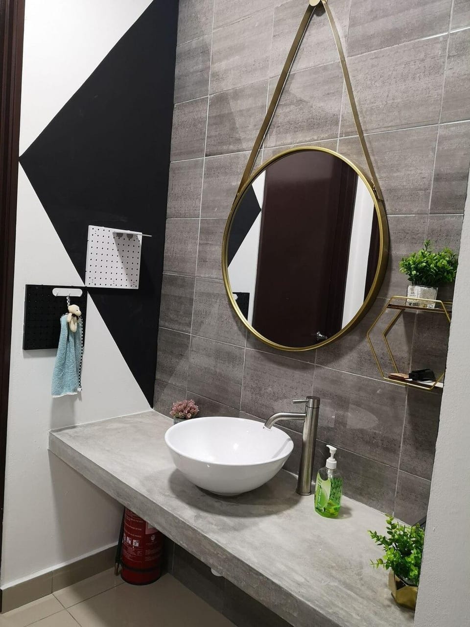 Ins 3BRoom Suite 100Mbps Wifi @ MIECC/UTAR Vacation rental in Negeri Sembilan, Malaysia