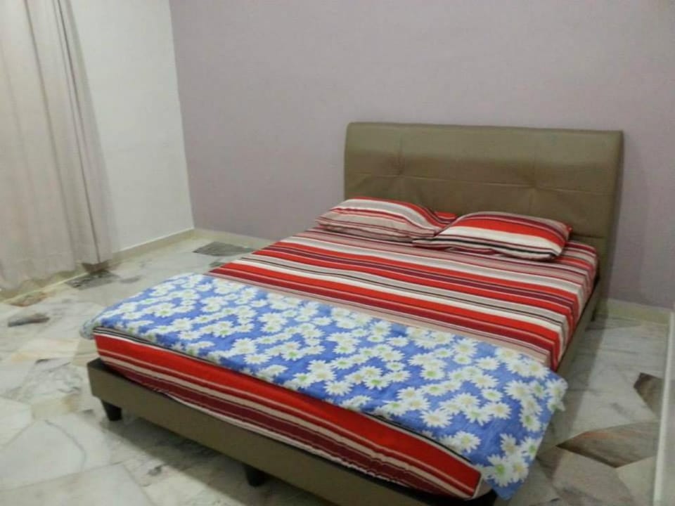 Crocushomestay B near perak tong I town @ ipoh  Vacation rental in Ipoh