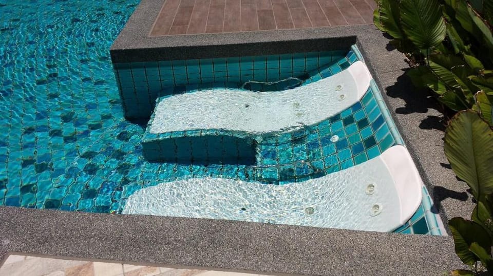 Condo Retreat Lakeside Ground Unit  Apartment in Perak