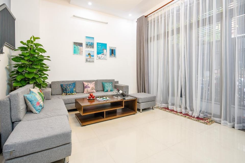 Anna Sweet Home 36 - 4 Min walk to My Khe Beach Villa in Da Nang