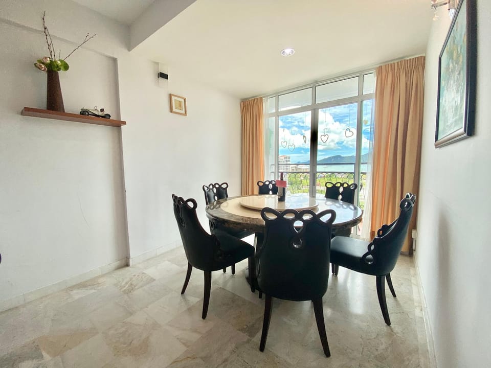 Cozy Seaview Condo II |3BR, 5min to Eatery & Shops Apartment in Kedah