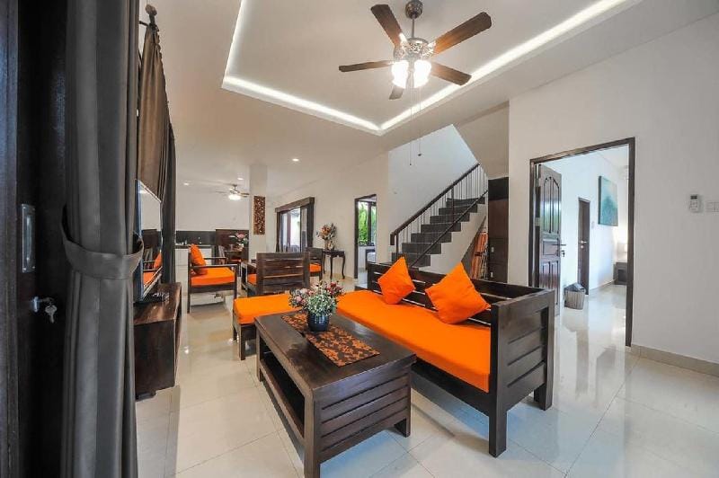 Ricefield View 4 Bdrm Villa Rindik  Villa in Denpasar