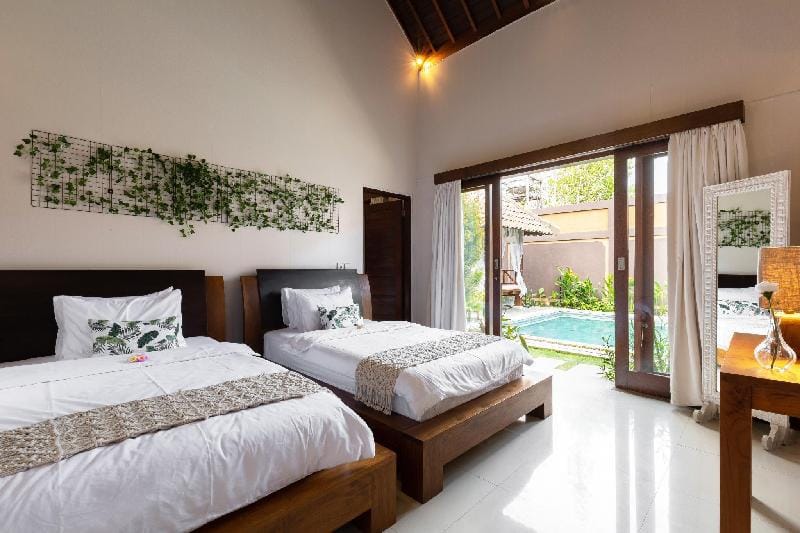 Villa Lapiz Lazuli 3 Seminyak Kuta 3BR With Pool Villa in Kuta