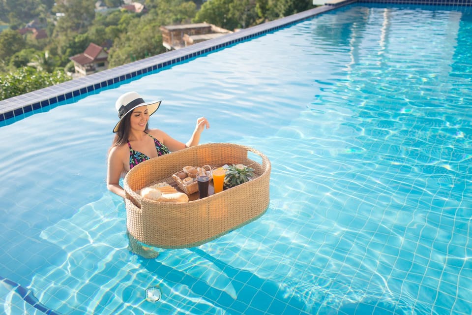 Villa Celiana- Cozy 3BR Seaview Villa Near Beach Villa in Ko Samui