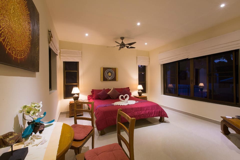 Villa Celiana- Cozy 3BR Seaview Villa Near Beach Villa in Ko Samui