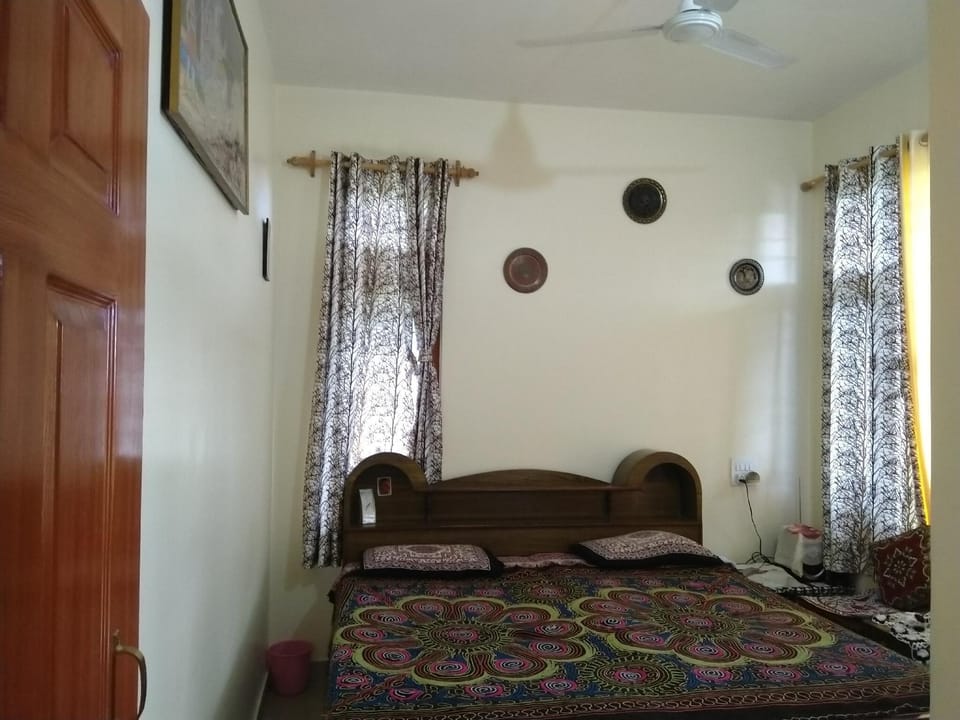 In the lap of Dhauladhar mountains. Vacation rental in Punjab, India