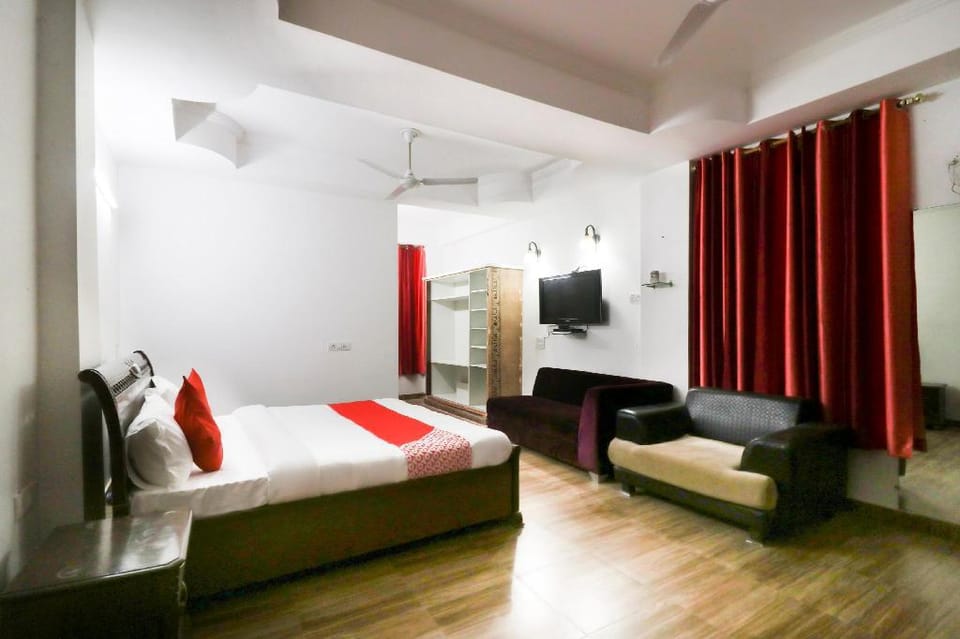 Capital O The Apple Tree Hotel in Rishikesh