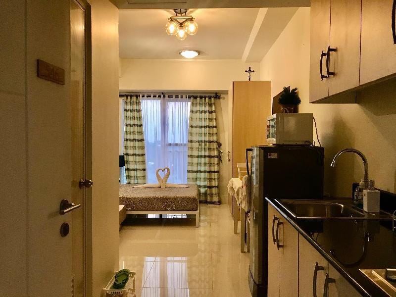 Wind Residences 1BR Suites with WIFI & Netflix Apartment in Tagaytay