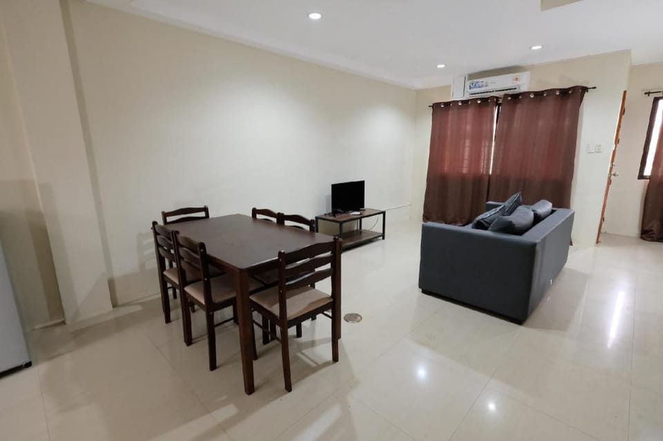 Astra Bella Apartment - Unit 2 Apartment in Dumaguete