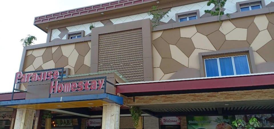 Paradise Homestay Hotel in Riau Islands, Indonesia