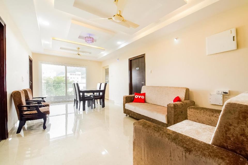 Super Capital O RR Towers by CJ Hotel in Vijayawada
