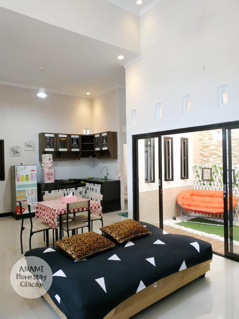 ANAMI Homestay Cilacap Vacation rental in Indonesia