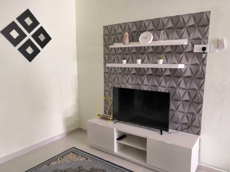 AJ HOMESTAY Tok Bali (STAY WITH US, FEEL AT HOME) Vacation rental in Terengganu, Malaysia