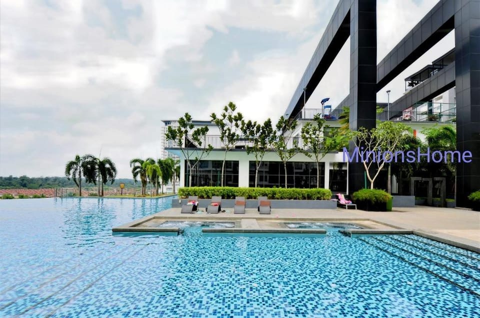 BSP21 Minions Homestay Near KLIA & Splash Mania  Apartment in Selangor, Malaysia
