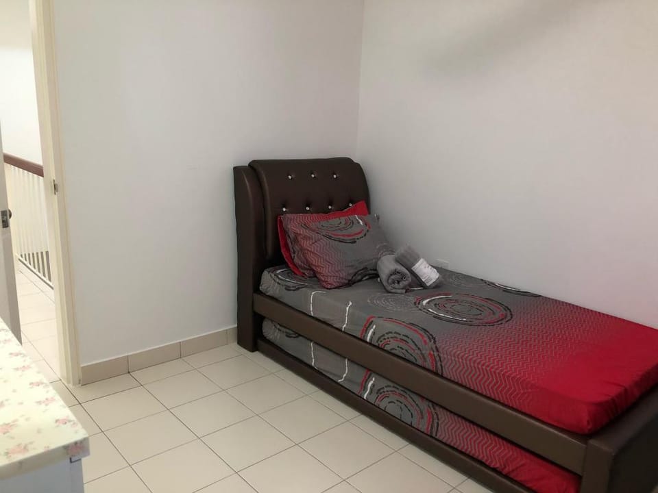 E'laina Vista Homestay, Bandar Universiti Pagoh Vacation rental in Johor