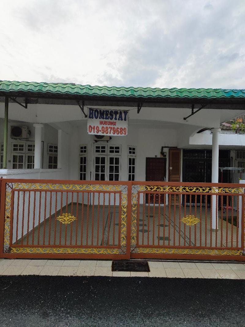 HOMESTAY TAMAN BUKIT ANGIN Vacation rental in Pahang, Malaysia