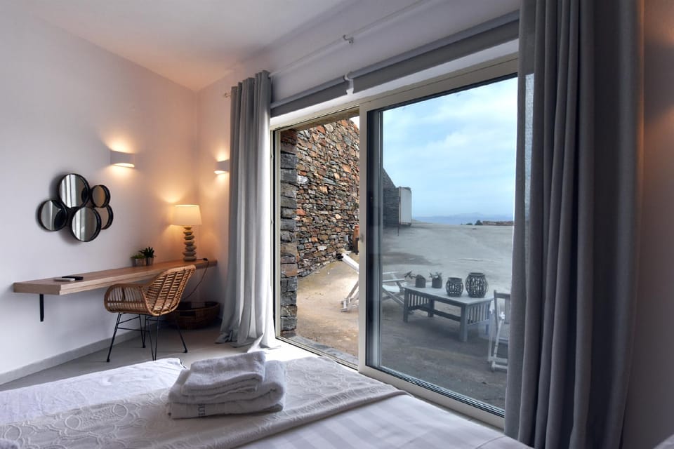 Elia beach house Vacation rental in Kea-Kythnos