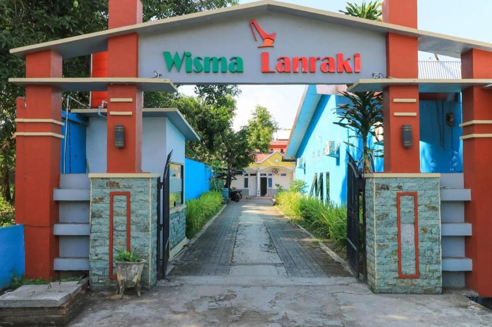 Wisma Lanraki Hotel in Indonesia
