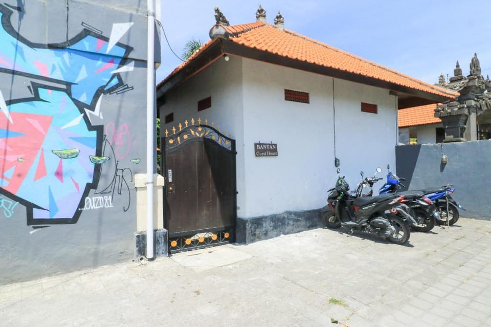 Bantan Guest House Vacation rental in North Kuta