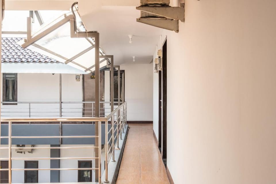OYO 1460 Anyelir Residence Hotel in West Java