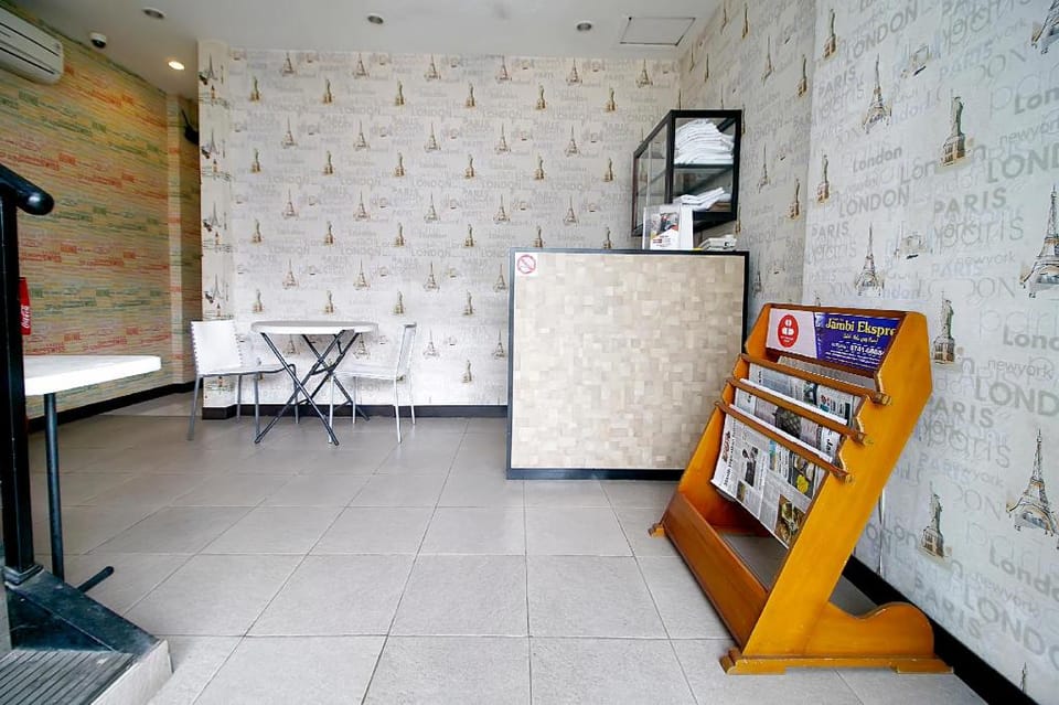 OYO 1726 Bed Breakfast Inn Hotel in Indonesia