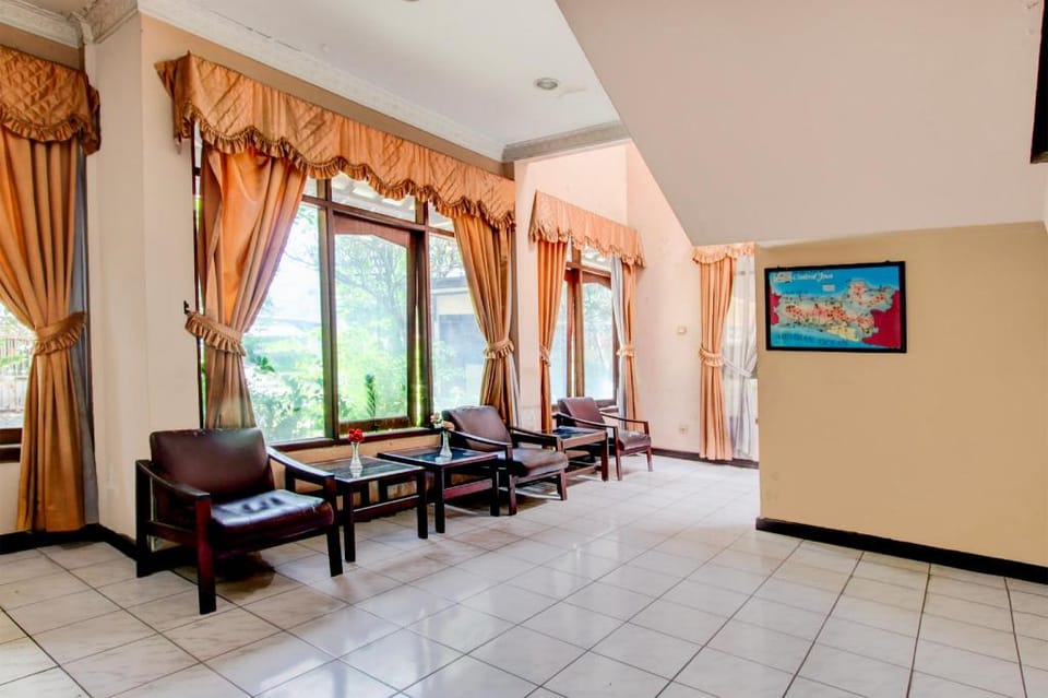Hotel O Solo near Stasiun Solo Balapan formerly Hotel Trihadhi Hotel in Special Region of Yogyakarta