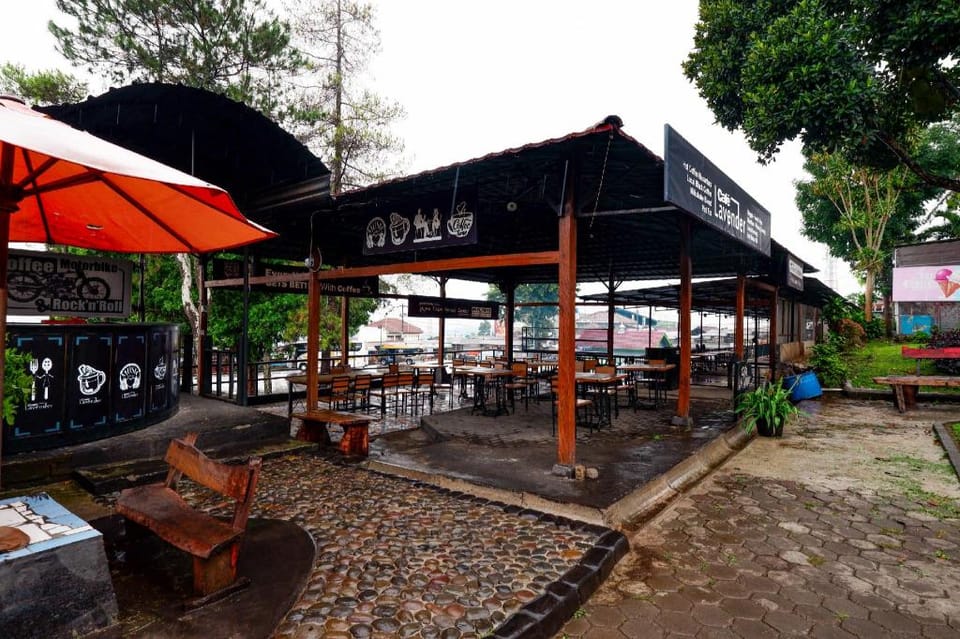 OYO Capital O 1808 New Bandungan Indah Hotel in Indonesia