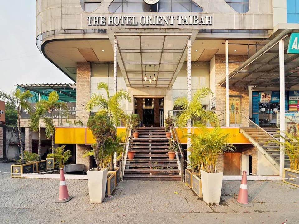 Palette by CheckIn Orient Hotel & Convention Centre, Nagpur Hotel in Maharashtra