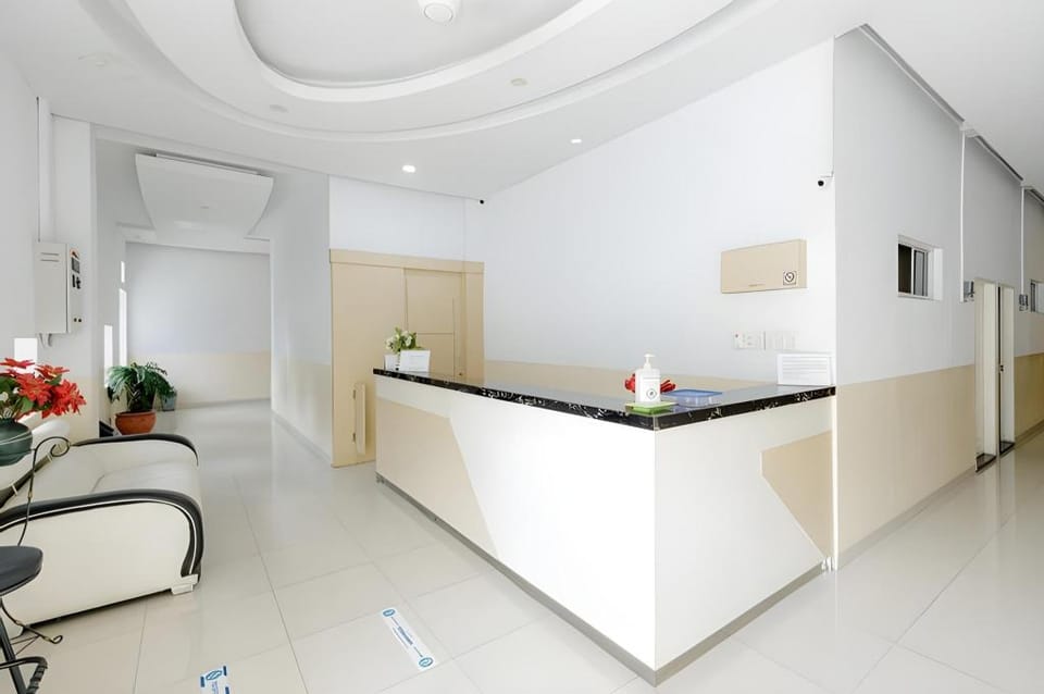 RedDoorz Plus near Thamrin Plaza Medan Bed and Breakfast in Indonesia