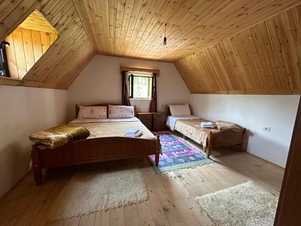 Guesthouse Freskia Bed and Breakfast in Montenegro