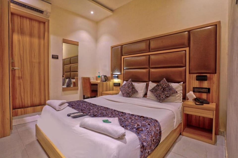 Hotel Meriton Hotel in Mumbai