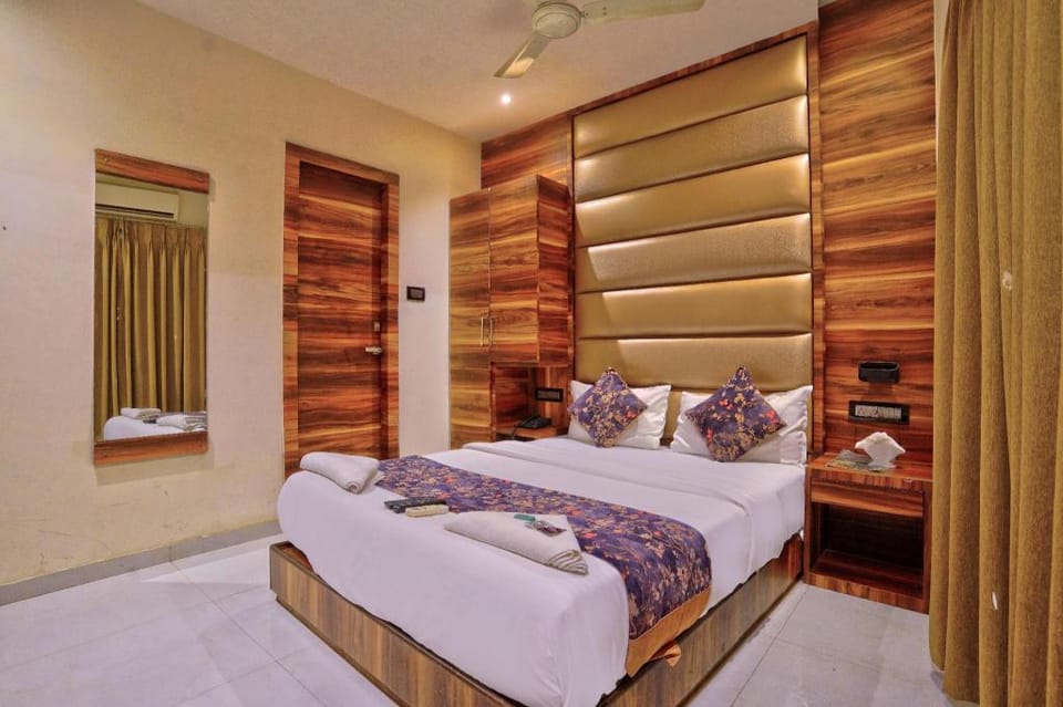 Hotel Meriton Hotel in Mumbai