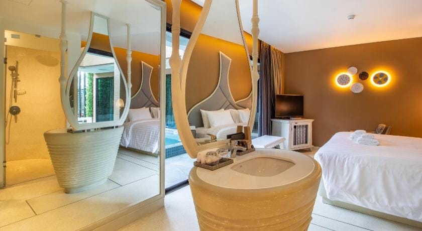 Rachabhura Hotel Hotel in Thailand