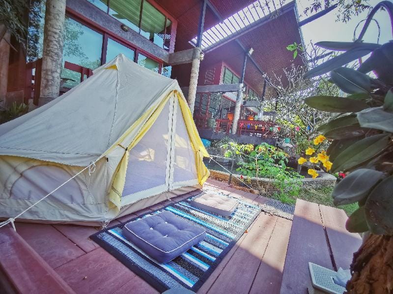 Camp NYS Campground/ 
RV Resort in Laos