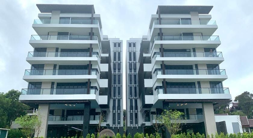 TopFloor Gorgeous Sunset-Mae Phim Beachfront Condo Apartment in Chon Buri Changwat