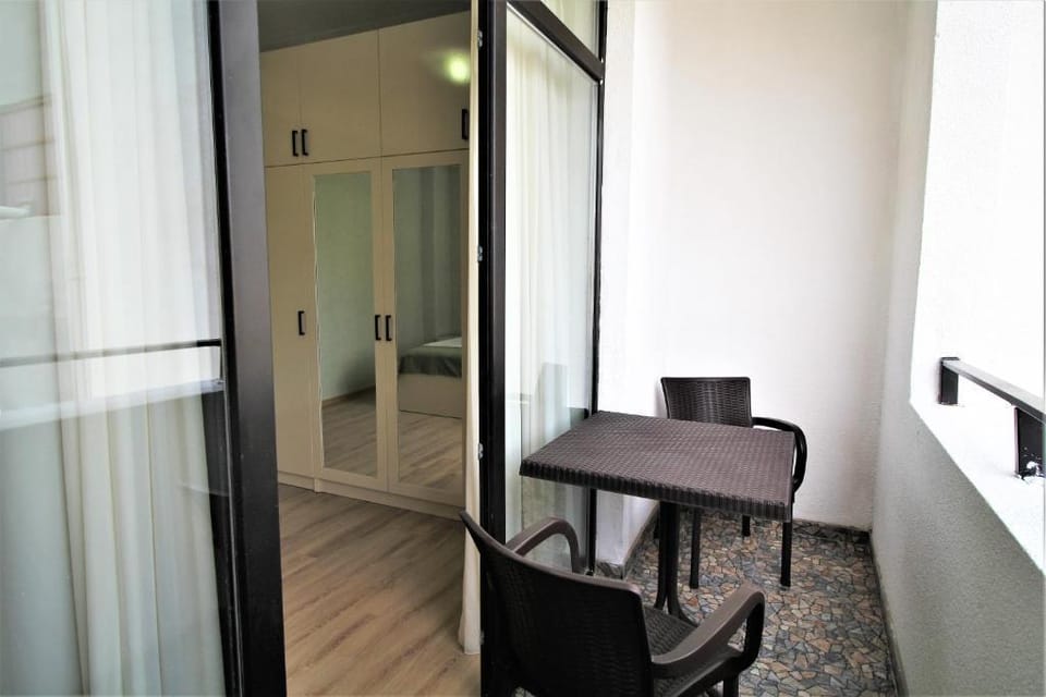 Modern 3 bedroom apartment in old Tbilisi Apartment in Tbilisi, Georgia