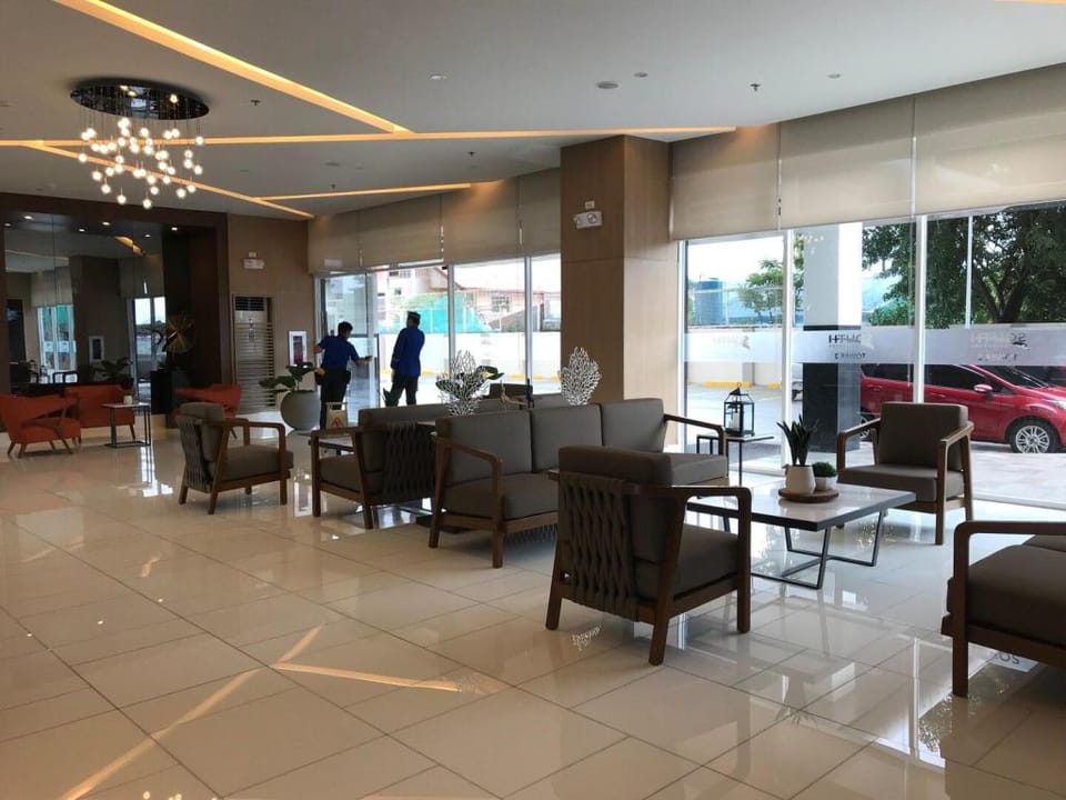 Cozy Unit Space @ South Residence SM Southmall 831 Apartment in Las Pinas