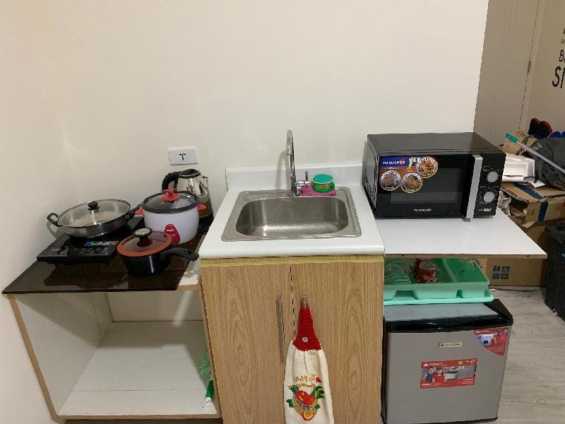 N A COSEPE PLACE -URBAN DECA EDSA- WITH NETFLIX Apartment in Pasig