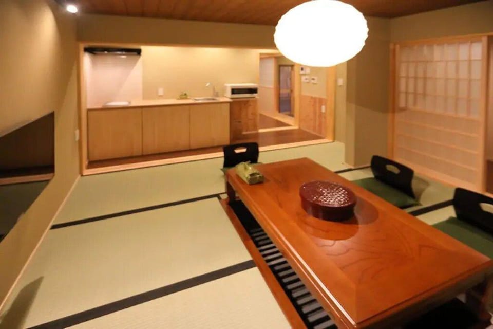 SEN Shichijo-Mibu Ninosai Easy access to Kyoto STA Vacation rental in Kyoto