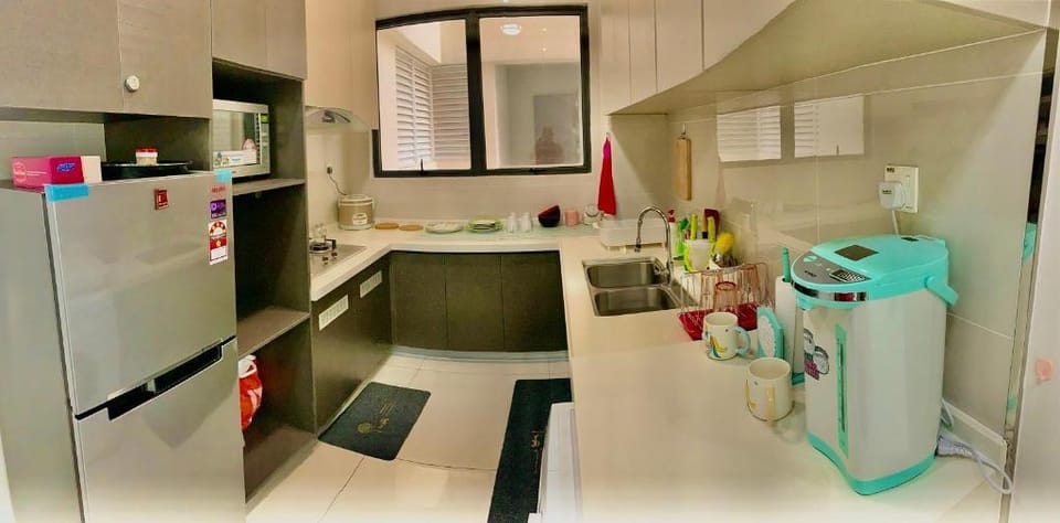 BELLETIME SEAVIEW DANGA BAY [WIFI & MOVIE] Apartment in Johor Bahru
