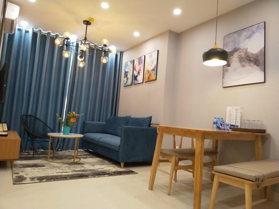 Asahi Luxstay-FLC Green 2br_ 5 min to landmark 72 Apartment in Laos