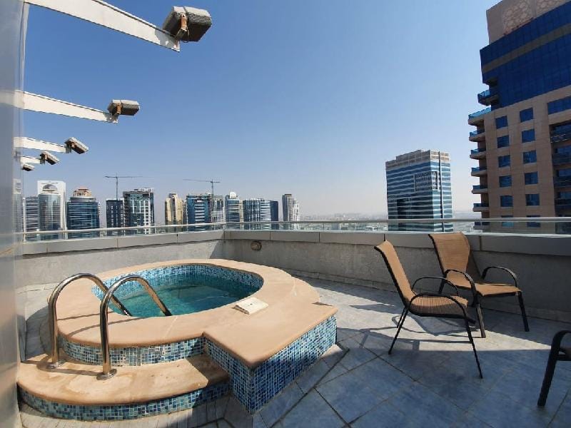 VIP Castles Suites - Duplex 3 BR w/ Private Pool Apartment in Dubai