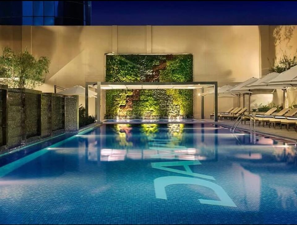 5 Star Studio Living in Business Bay Near Metro Apartment in Dubai