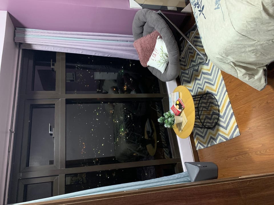 Homey & Spacious 1BR Condo-Cebu City w/ Netflix Apartment in Lapu-Lapu City